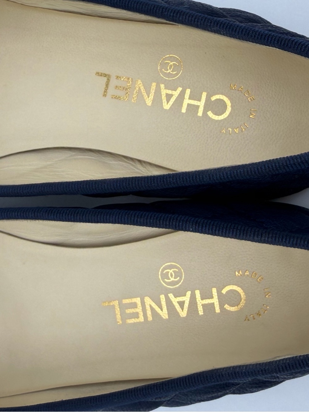 CHANEL Quilted Aged Calfskin Leather Flats - Picture 9 of 12